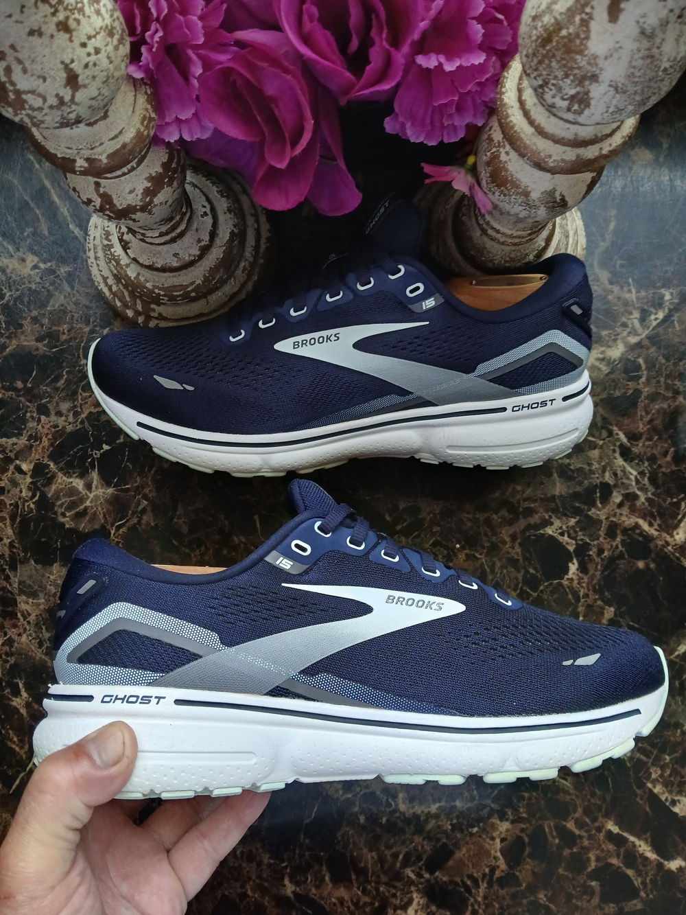 Brooks Ghost 15 Comfort/Athletic Medical Field Shoes Size 10 Wide for Women
